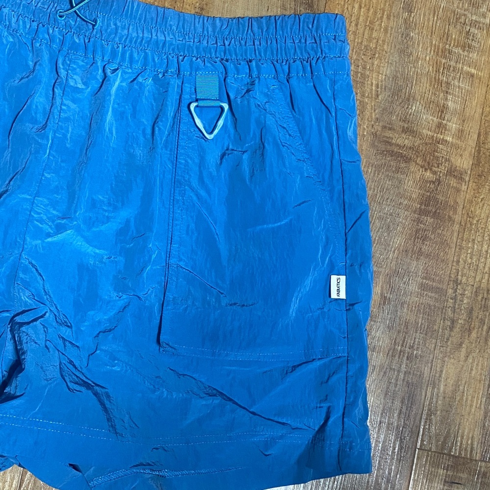 Fabletics Riptide Blue Heights Shimmer Cargo Shor… - image 5